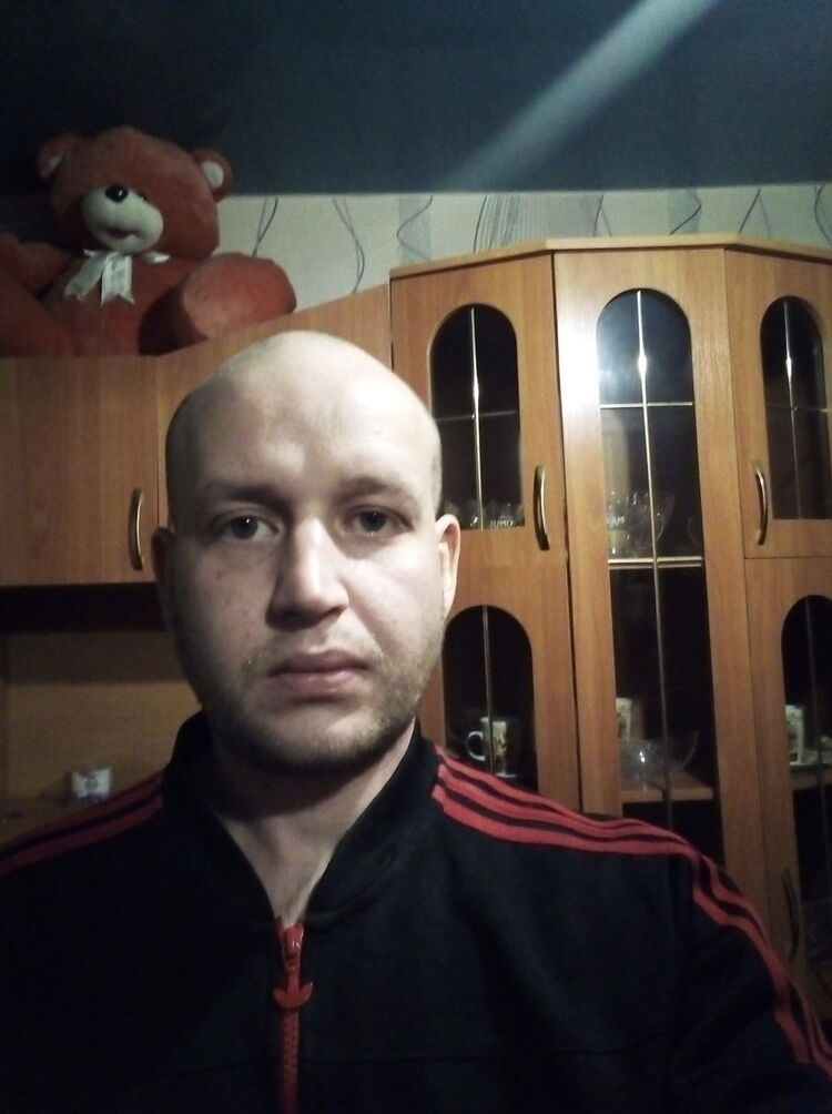 ���� 18710889 ������� ���������, 37 ���, ���� ���������� � ������