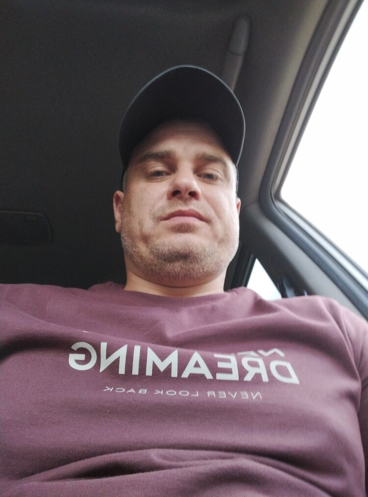  28047639  , 39 ,    