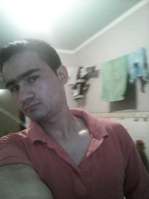  51156259  Ikrom, 28 ,    