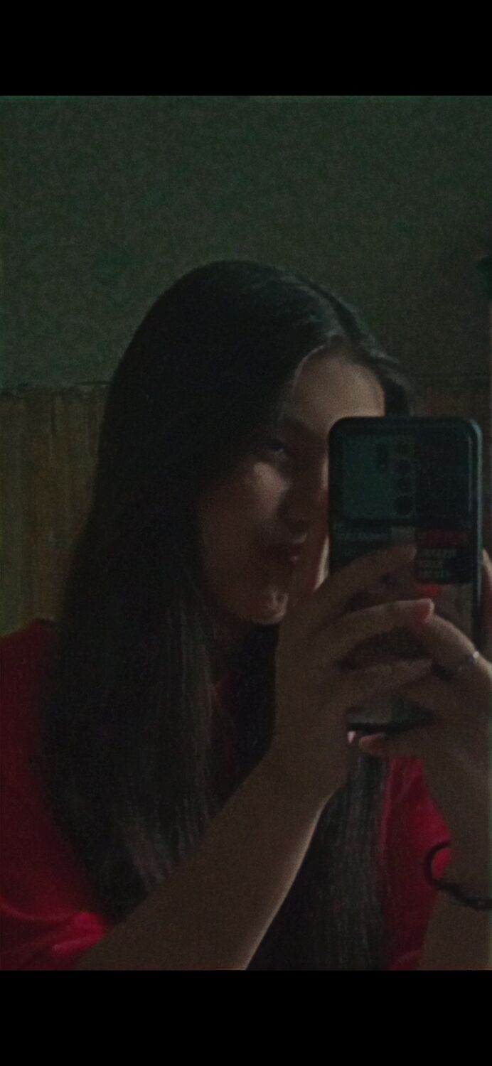  43303479  Alina, 19 ,    