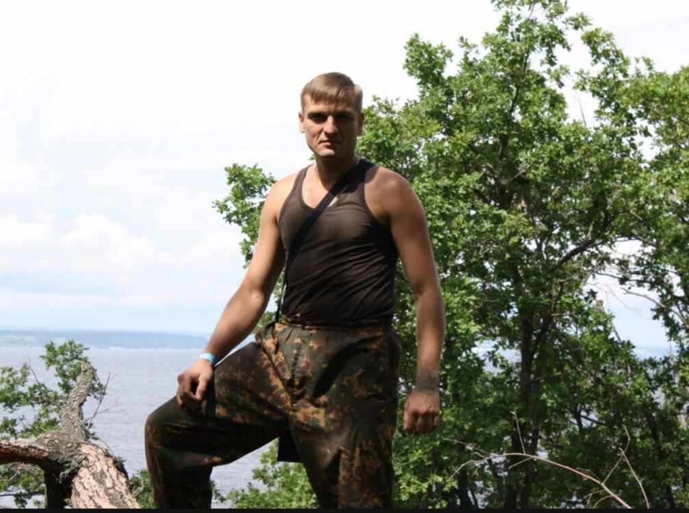  ,   Evgeniy, 40 ,   ,   