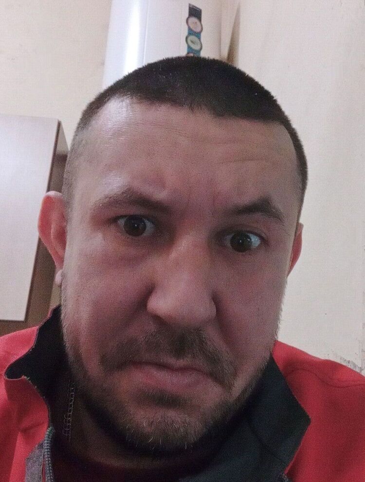  42925309  , 37 ,    