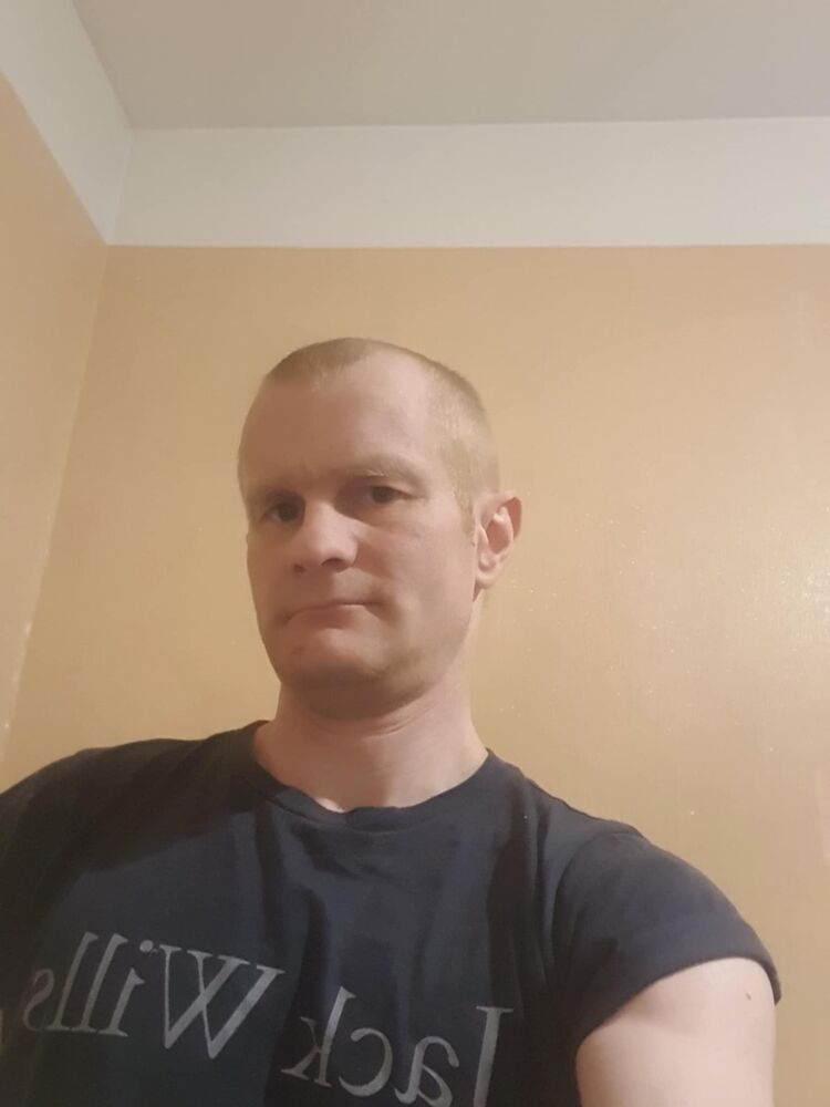  49413249  , 39 ,    