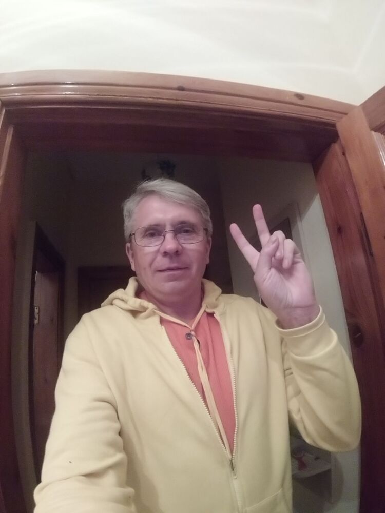  52788299  Babaduk, 57 ,    