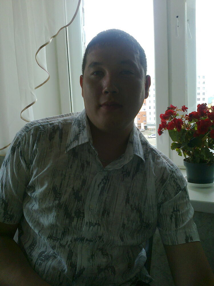  6165689  Azat, 42 ,    