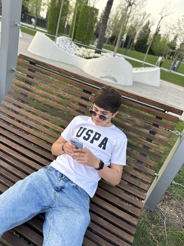  45941289  , 19 ,    