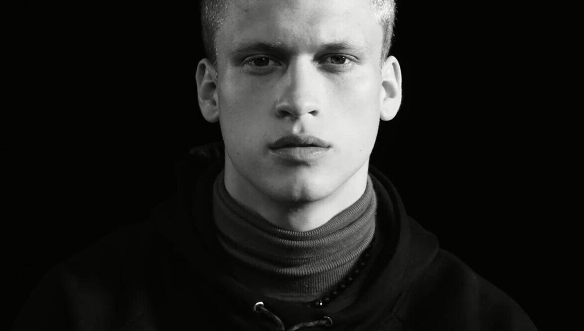 ���� 49349579 ������� ����, 33 ����, ���� ���������� � ������