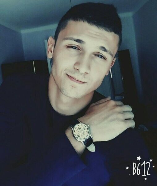  22317659  , 35 ,    