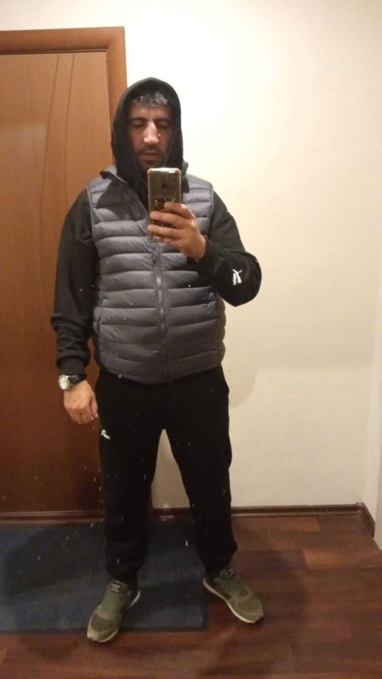  46276249  , 42 ,    