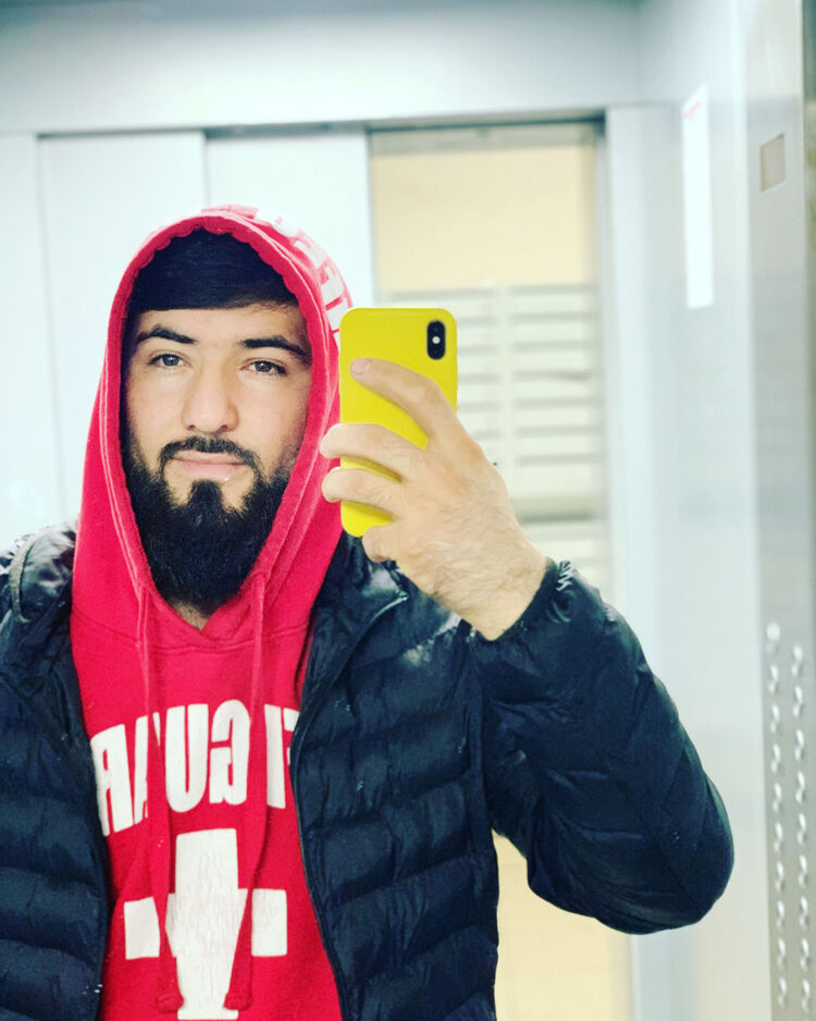  29838219  Ravshan, 27 ,    -