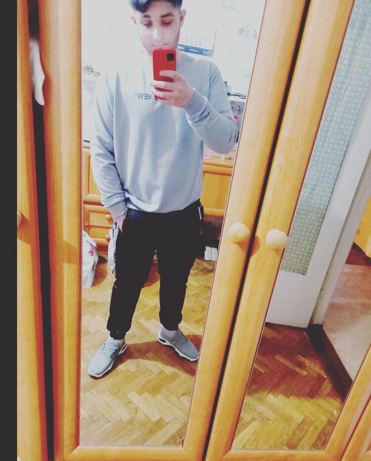  ,   Igor, 20 ,   ,   