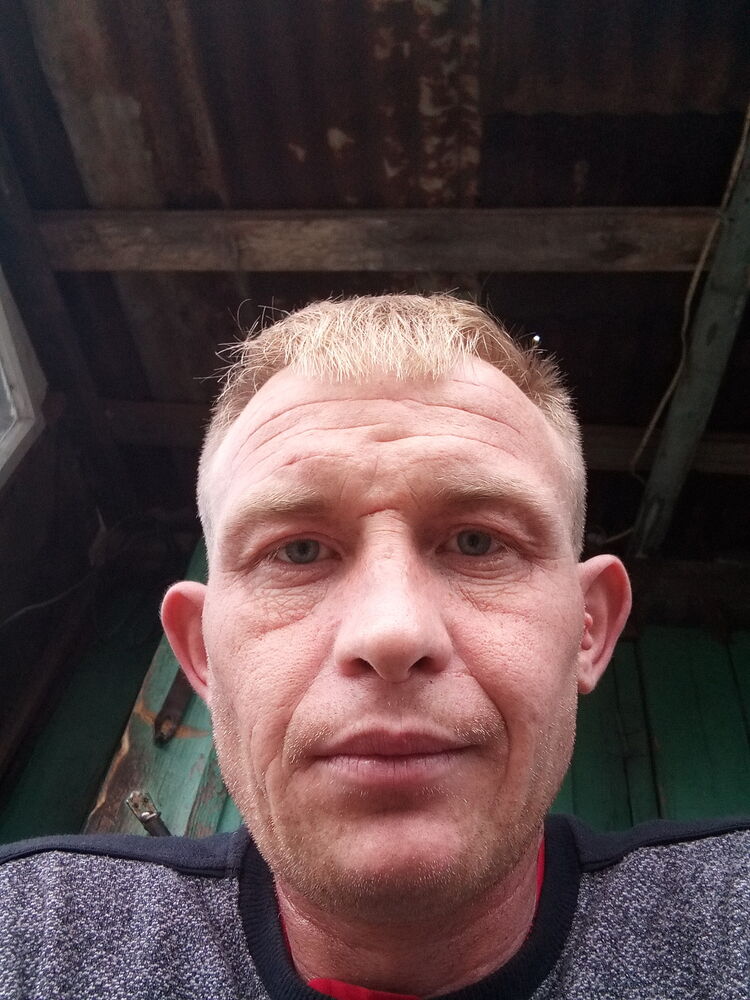  42906979  , 32 ,    -