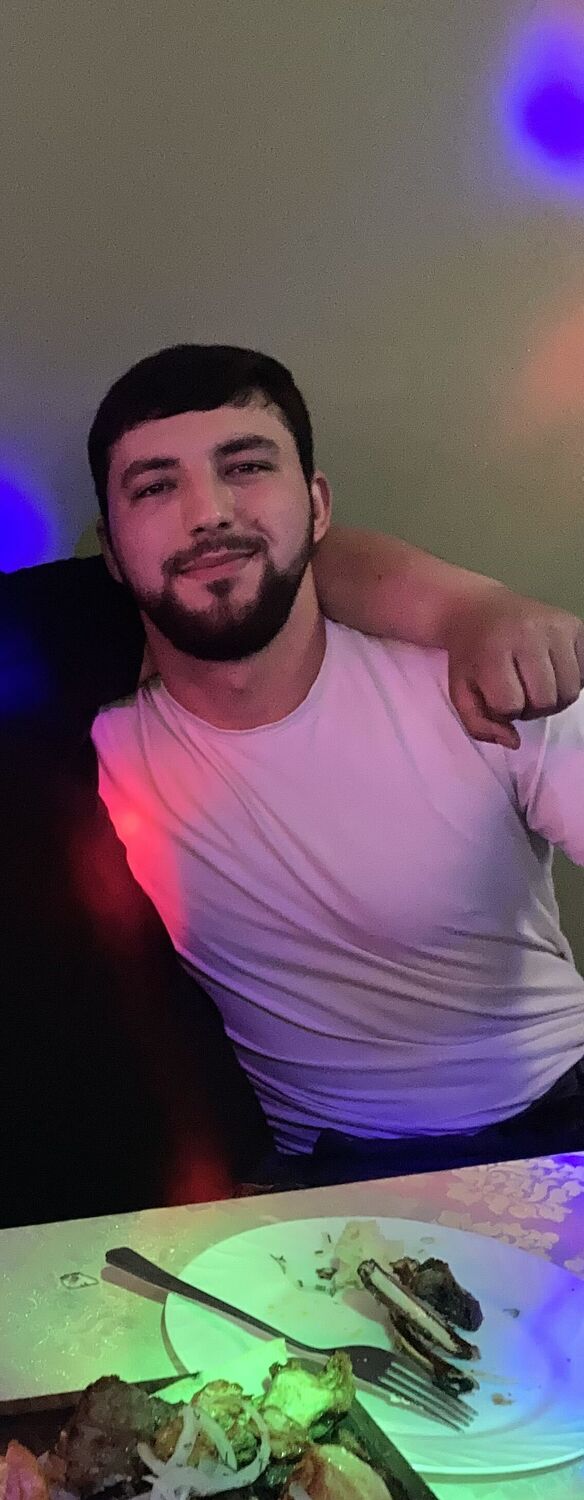 ,   Rafayel, 33 ,   ,   