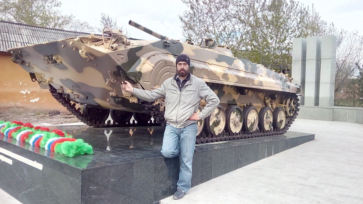  ,   Andy, 41 ,  