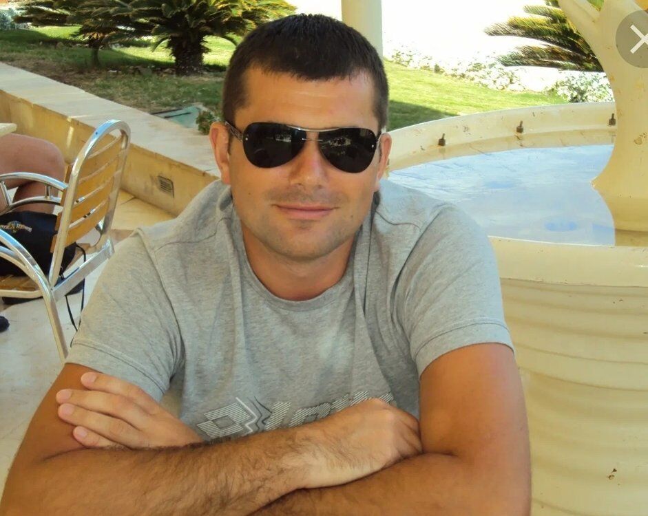  53944469  , 40 ,    -