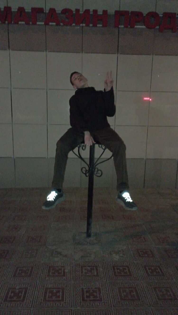  40141799  , 23 ,    