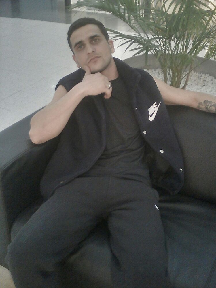  18591199  Arslan, 34 ,    