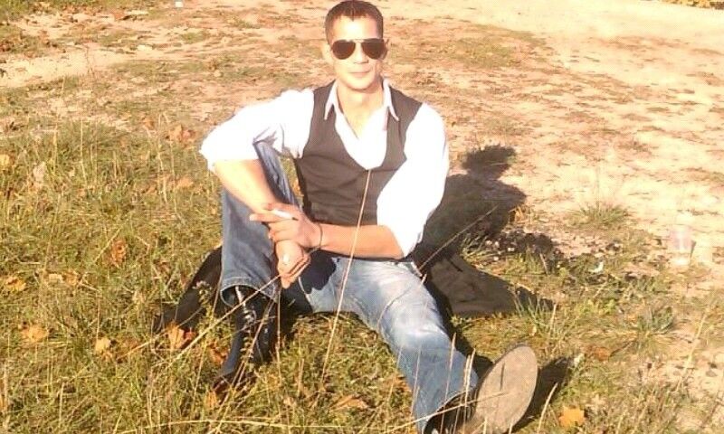  5915419  Romzatrueman, 48 ,    -