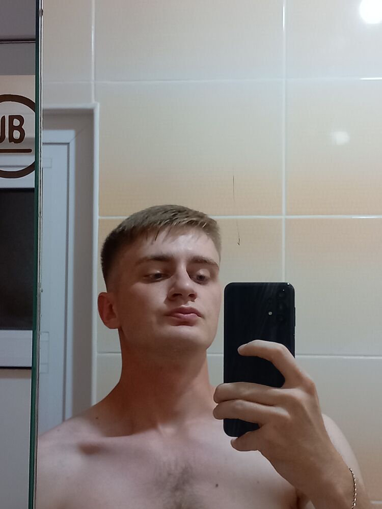  44533799  , 24 ,    