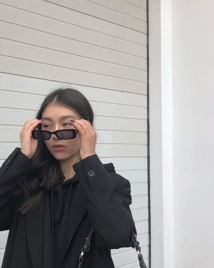  ,   , 27 ,   ,   