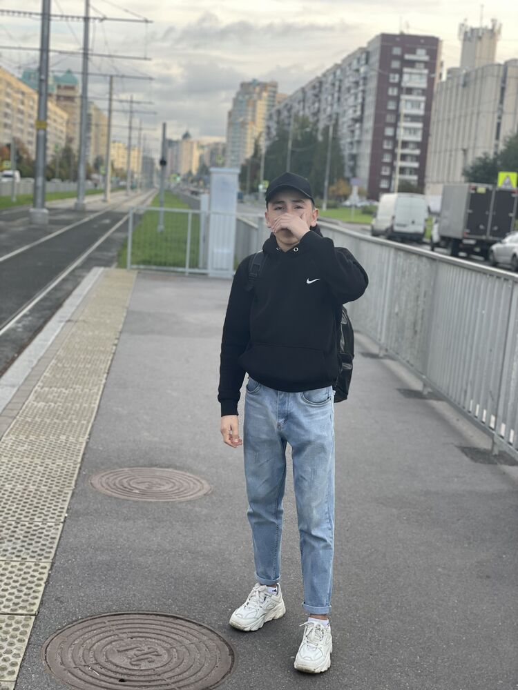  31519909  , 24 ,    -