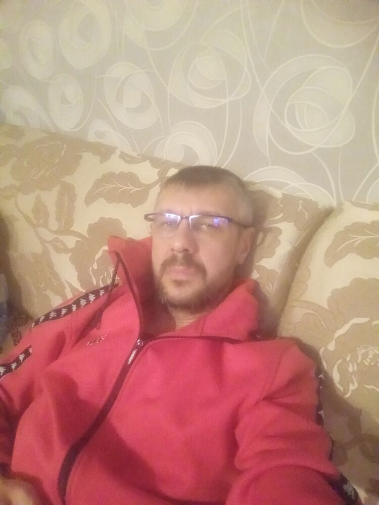  41241179  Vlad, 53 ,    