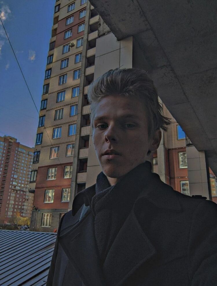  48710969  , 19 ,    -