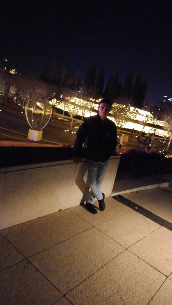  37829489  , 28 ,     