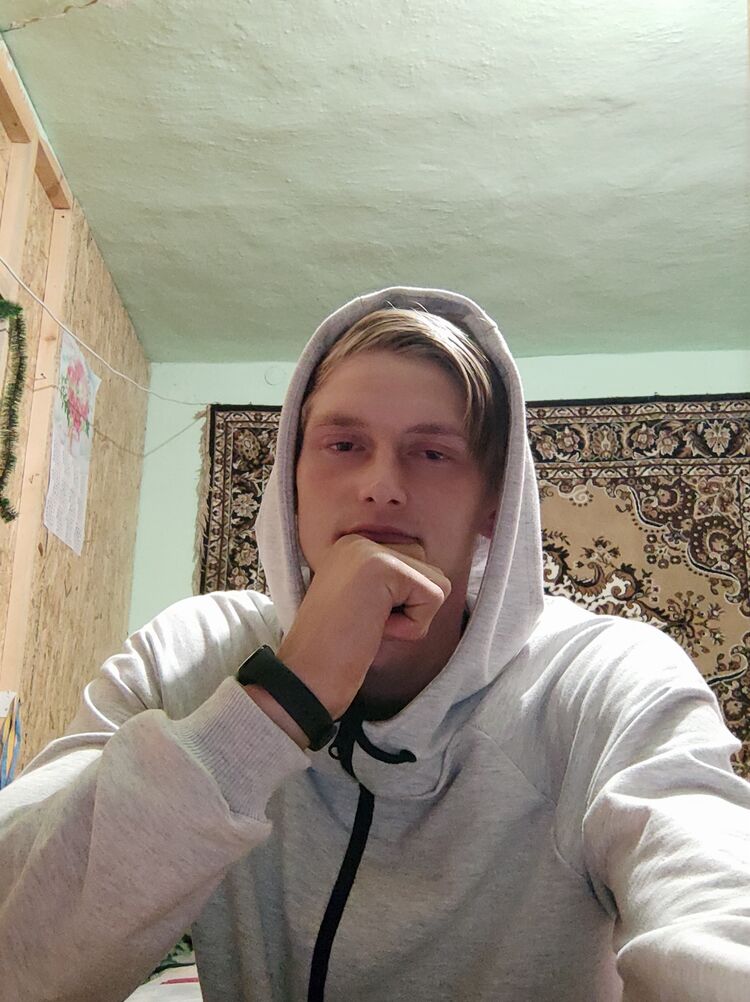  30932399  Vadim, 22 ,    