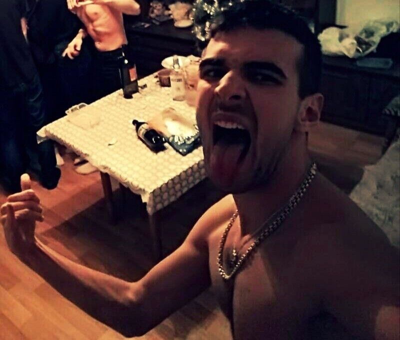  ,   , 28 ,   , 