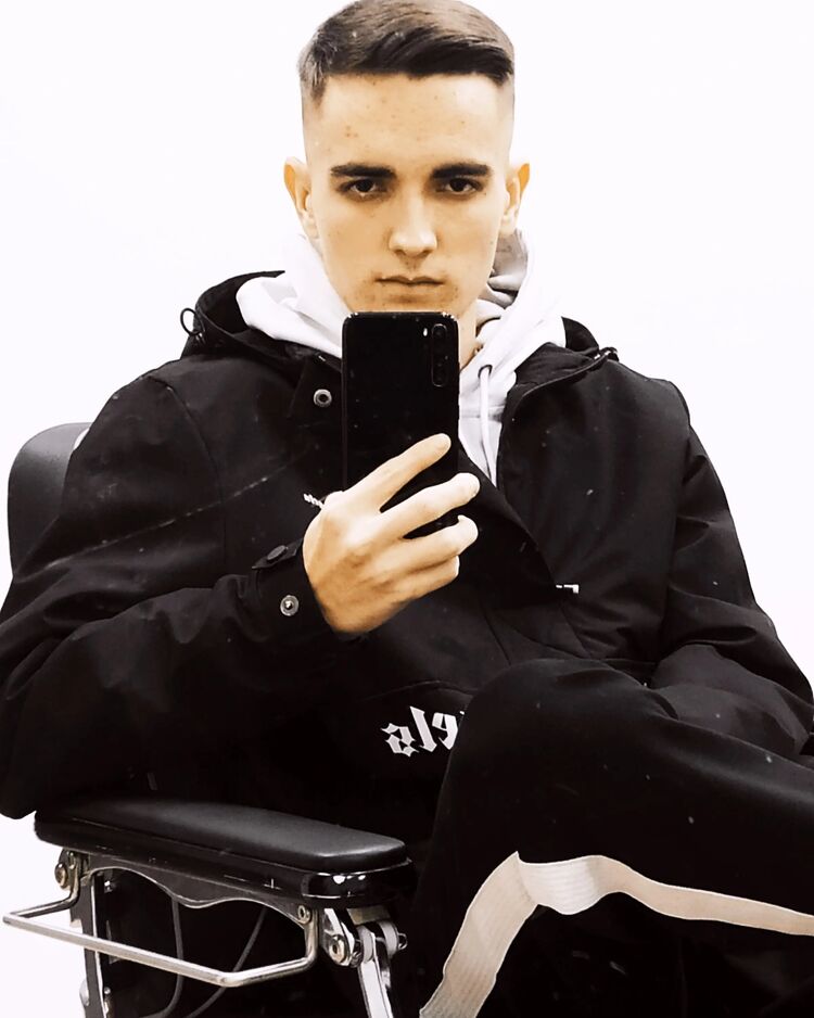 ���� 49395169 ����� Akmal, 22 ����, ���� ���������� � ���������