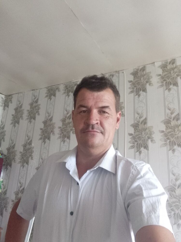  31246399  Nikolay, 45 ,    