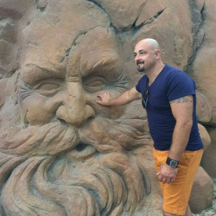  9496639  Slava, 47 ,    Alacant