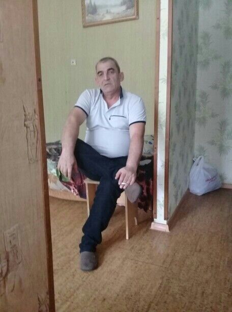  15426829  Xukas, 59 ,    