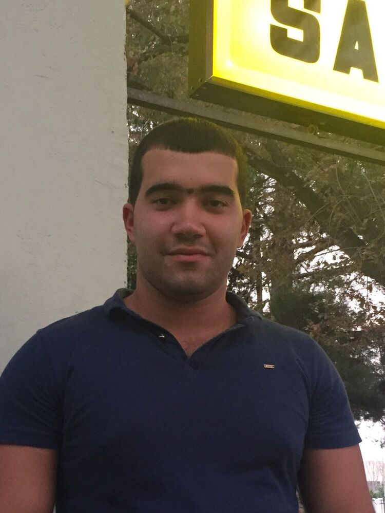  6481869  Mosu, 31 ,    