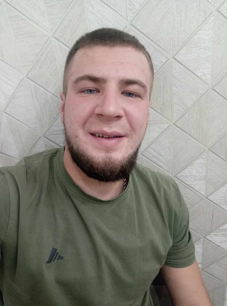  30487879  Valerii, 28 ,    