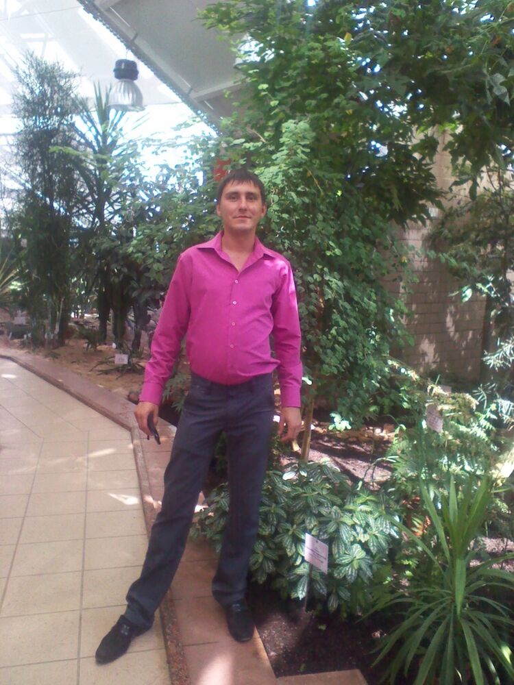  4373729  Andrei, 37 ,    