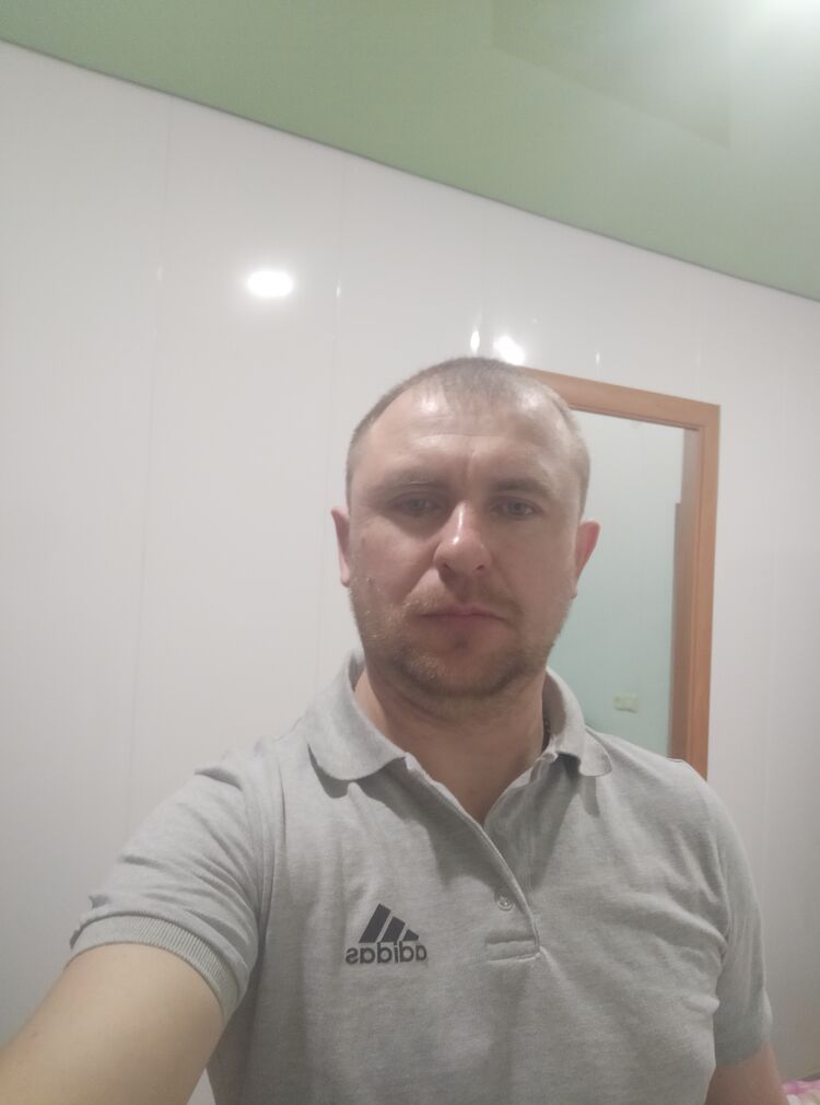  33858249  , 40 ,    