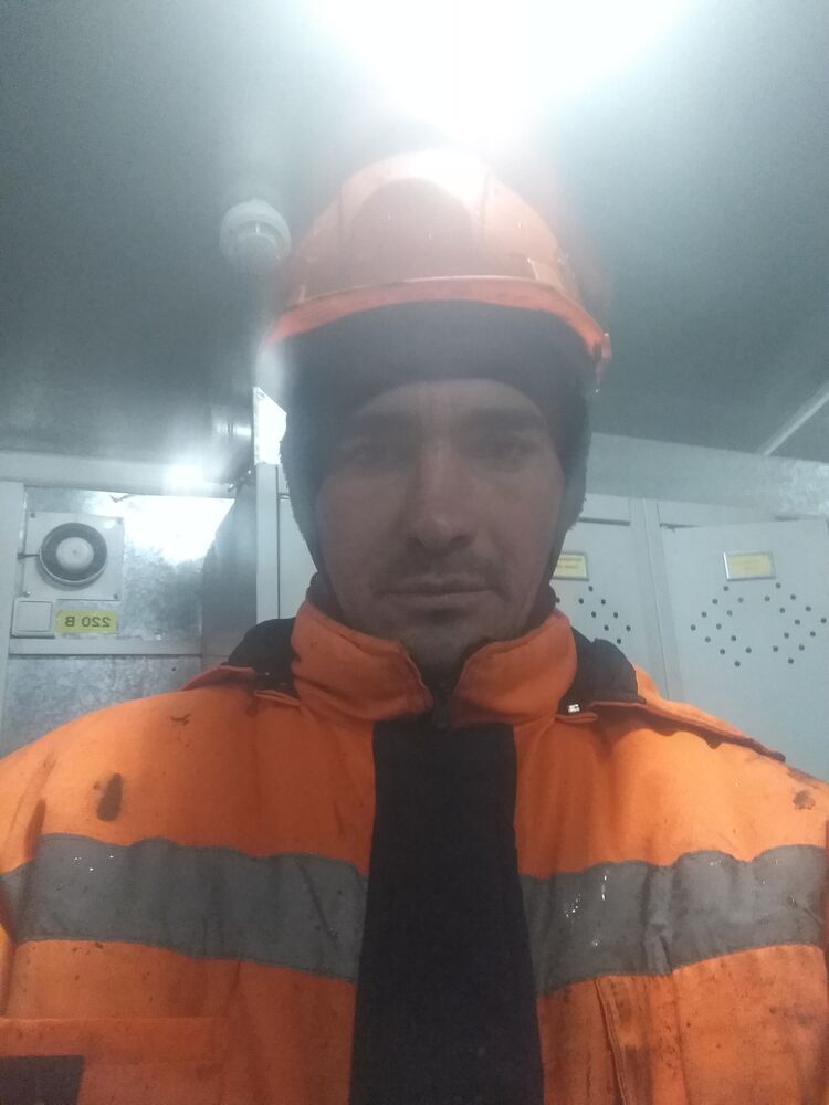  39065029  , 33 ,    