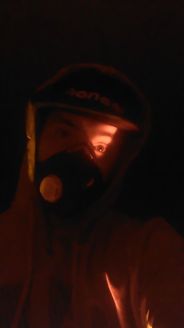  22735349  Ulti, 32 ,    
