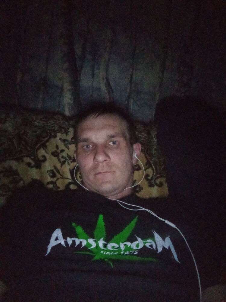  22607649  , 37 ,    