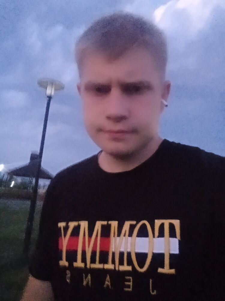  44707679  , 24 ,    