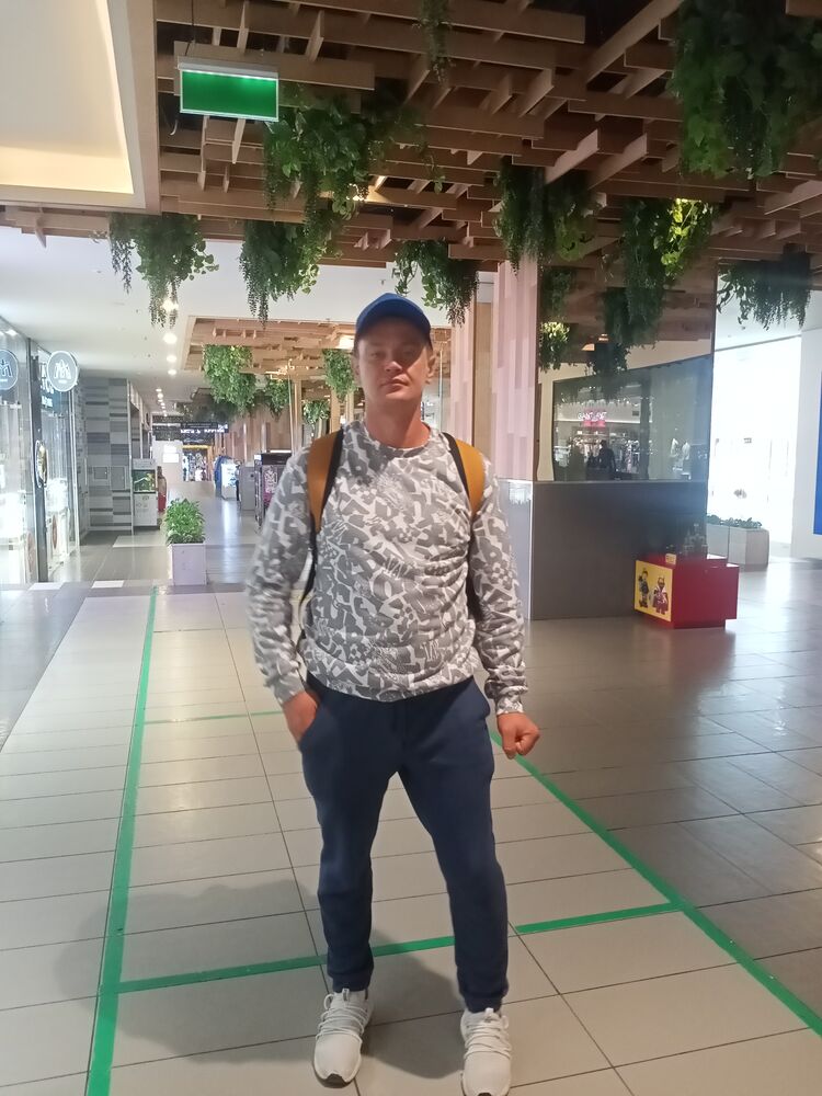  ,   Yuriy, 33 ,   ,   , c 