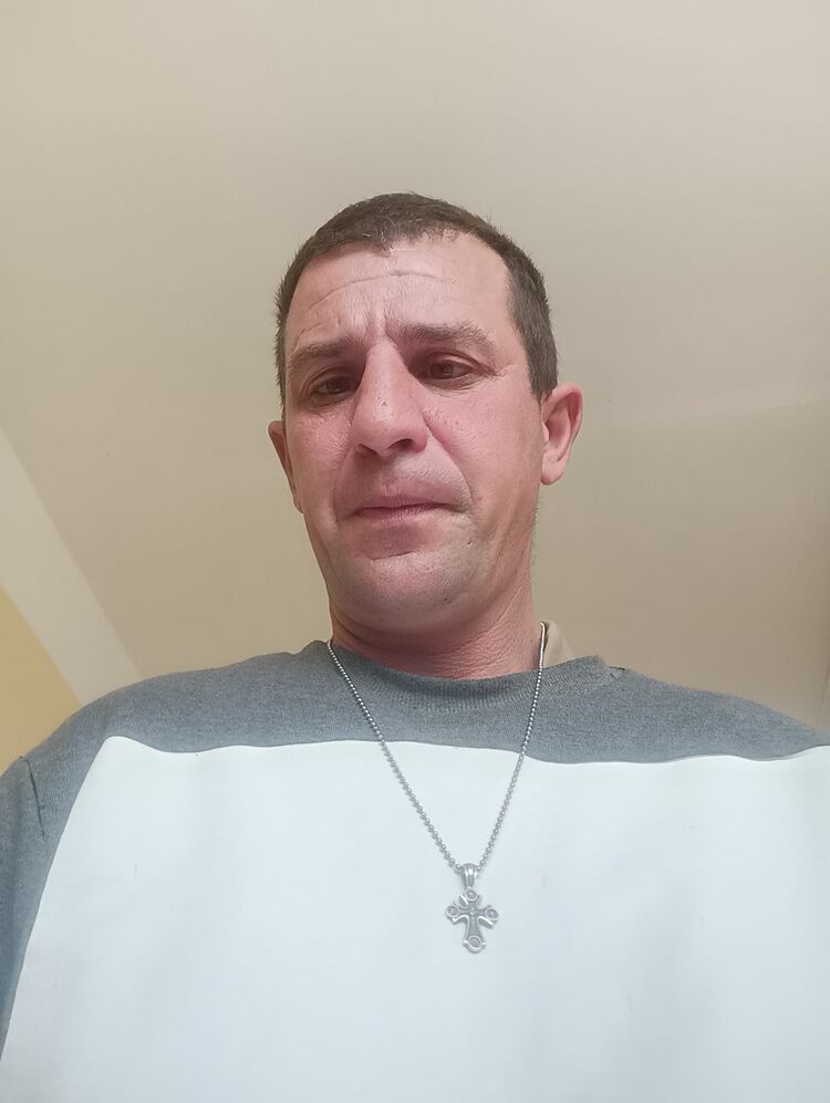  46866449  , 37 ,    