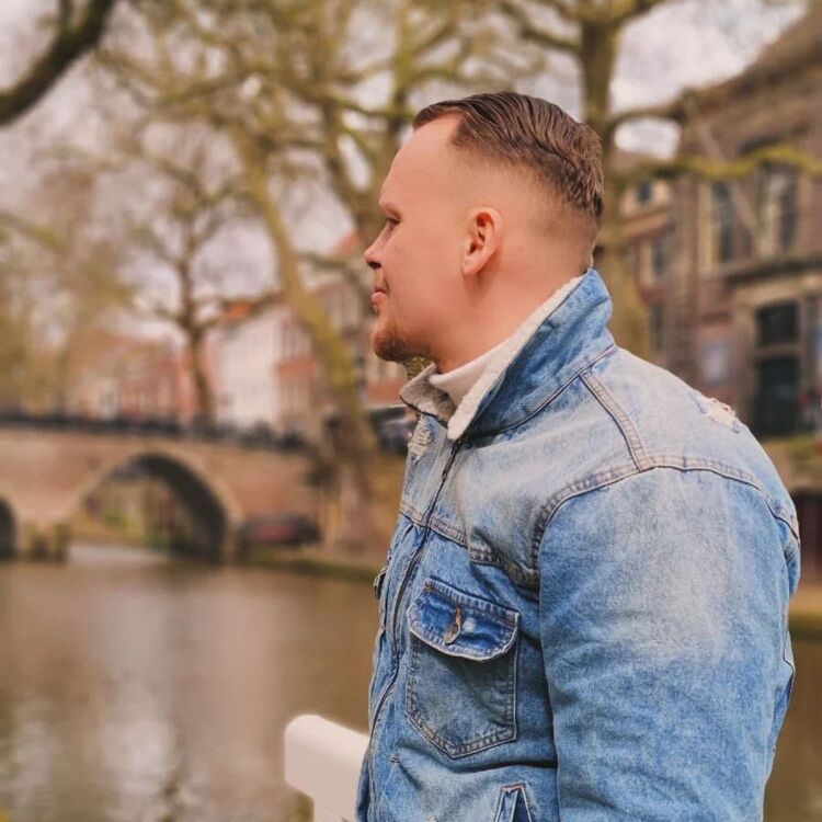 ���� 42998769 ������� Maxim, 36 ���, ���� ���������� � ������