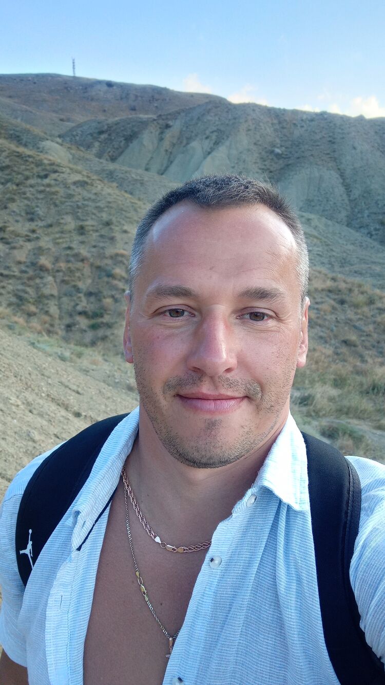  54694239  , 43 ,    -