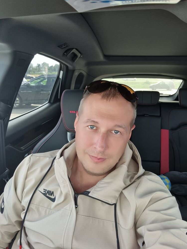  53189689  , 43 ,    