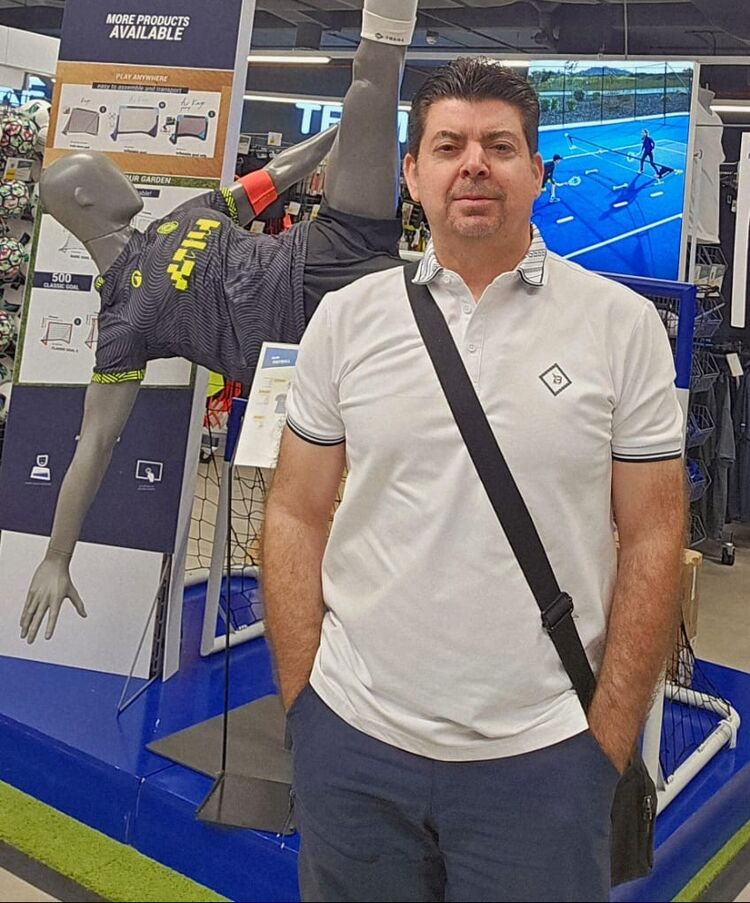  52916669  Rudy, 47 ,    