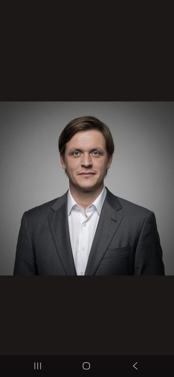 ���� 55561249 ������� ����, 31 ���, ���� ���������� � Canary Wharf