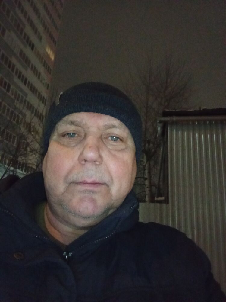  54739209  Aleksandr, 61 ,    